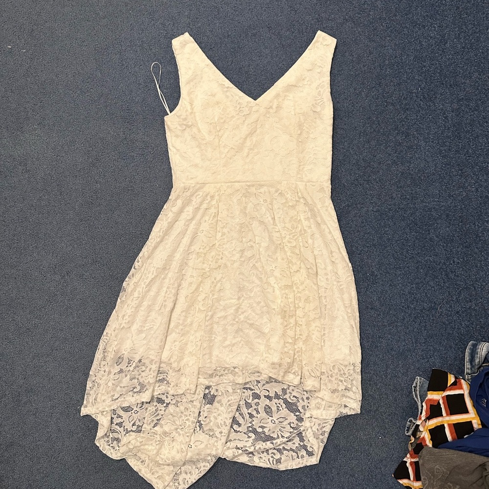 🤍 white lace dress 🤍